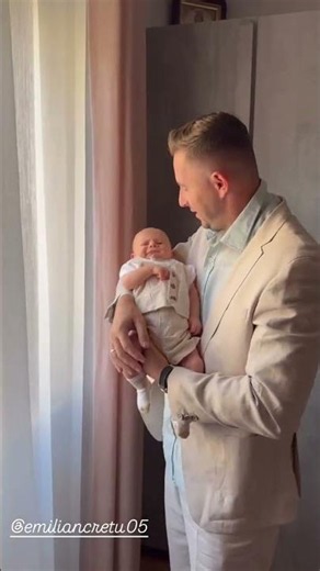 Încreștinarea nepoțelului Elisei / Emilian Crețu