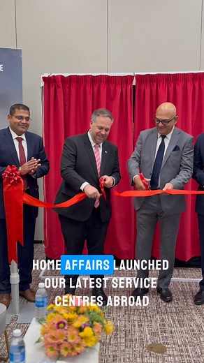 🪪 Under DA Minister Dr Leon Schreiber, Home Affairs has expanded service centres to over 20 global cities, and for the first time ever, introduced a doorstep delivery, meaning that South Africans abroad can now renew passports in weeks – bringing Home Affairs @ Home. | Democratic Alliance