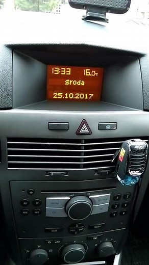 Poradnik jak wejść w widok spalania Opel Astra H wyświetlacz BID