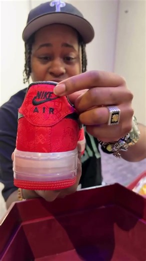 Legit checking the ultra rare 1World Clot x Nike Air Force 1 Special Box Edition worth $25,000 here