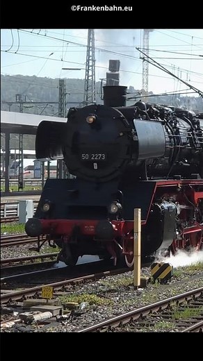 BR 50 2273 Ausfahrt aus Stuttgart Hauptbahnhof mit Sonderzug zur Panoramabahn Gäubahn DBK