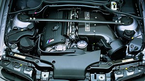 10 High-Revving Engines That Sound Better Than V8s