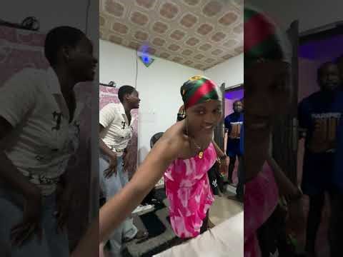 The tapping current tailor