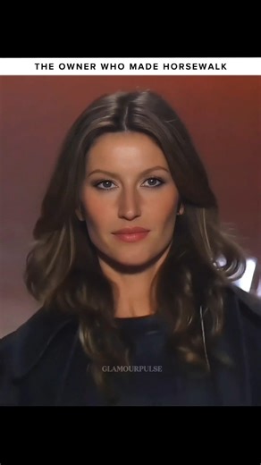 The Mother of Horsewalk 💀 #supermodel #fashion #shorts #runway