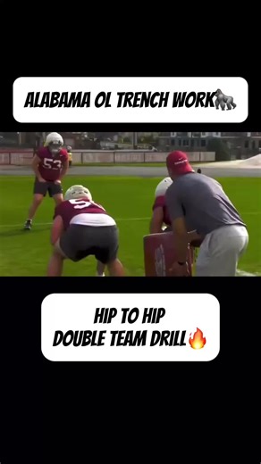 Alabama OL Trench Work 🦍 Hip To Hip Double Team Drill 🔥 This drill teaches offensive linemen how to stay hip-to-hip on double teams using a bag. When two linemen stay tight and connected, they move defenders as one unit and eliminate space, making it extremely difficult for a defensive lineman to split the double team. . . Follow @ol_network for more OL Content!🌏🏈 . . #oline #lineman #offensiveline #football #techinque . . Credit🎥: FultonW_ via X