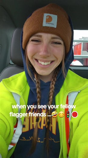 being a flagger is fun 🙃😅🚦🛑 . . #flaggerlife #flagger #bc #canada #construction #constructionhumor #mentalbreakdown #mentalbreakdowncheck #fyp #viral #morninghumor #howsyourmorninggoing 🤣
