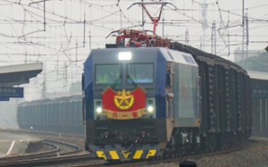 【铁路】八一号上线 HXD1C 1927牵引X348德清西两道通过