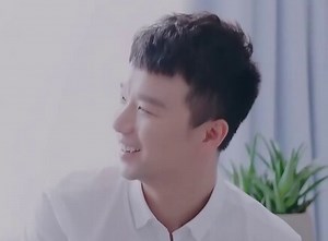 《恋梦空间》1月31日看点：林冠羽许冰晗高甜约会 陆文韬告白郭蓉