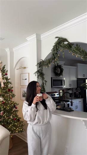 Wessli-Ann Singleton on Instagram: "Thankfully @ubereats takes out the stress of holiday decorating! They deliver all the essentials fast… like 25-minutes fast. Use code 30offue to get 30% off $70+ and keep the projects rolling ❤️🎄 #UberPartner"