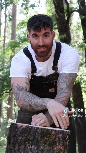 Essential Tips for Using an Axe Effectively