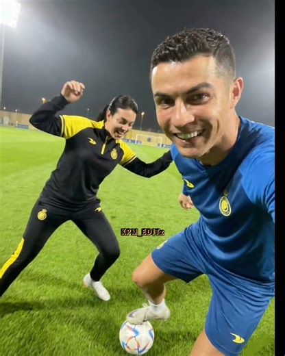 CRISTIANO RONALDO |LOVE ❣️GEORGINA |HDWHATSAPP STATUS |FULL SCREEN |LOVE YOUR VOICE |CUTE |KPM_EDITz