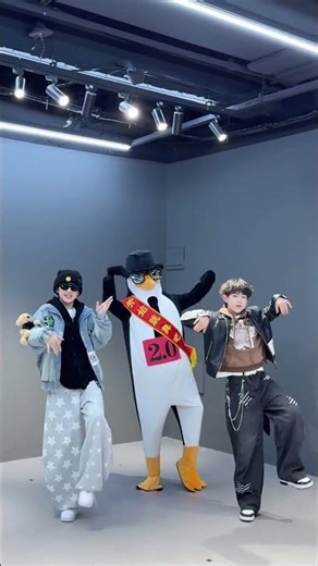 What happened to my little brother? He secretly upgraded to version 2.0! #Let'sDance #TEAMBOYS #Z...