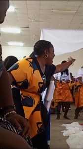 Another Luvale lady embraced her culture over the weekend on her wedding by dressing in Mafwakila, Sangu and Usanga. Luvale twazanga. 😍 | Likumbi Lya Mize Traditional Ceremony