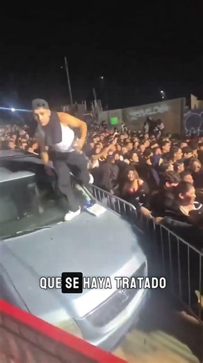 Chaos at Banda MS concert 😳 Attendees run during the show