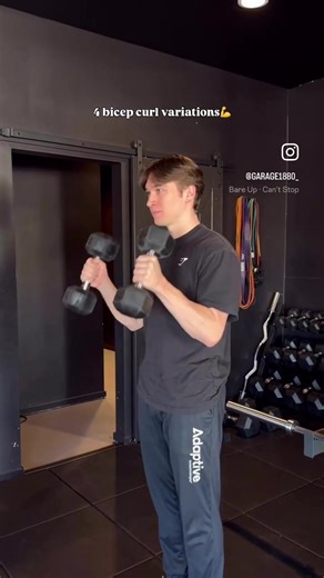 Did you know that your biceps aren’t just made up of one muscle? There are multiple muscles involved in arm flexion, and your grip during curls helps determine whether the biceps brachii, brachialis, or forearms take the lead. Varying curl grips helps build stronger, more balanced arms and can reduce overuse strain over time! Try these bicep curl variations on your next arm day 💪 1. Hammer curls — brachialis brachioradialis (forearm) 2. Regular bicep curls (palms facing forward) — biceps brachi