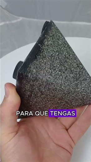 Pirámide Maestra: Resonancia Schumann 7.83Hz y Tecnología Escalar