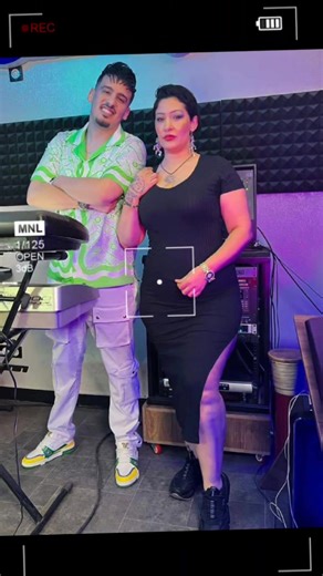 شابة صباح تلمساني في عرس فاخر