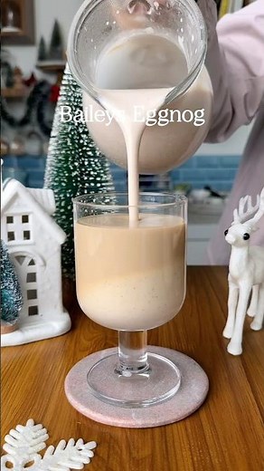 12 Days of Christmas Recipes: Baileys Eggnog 🎄✨