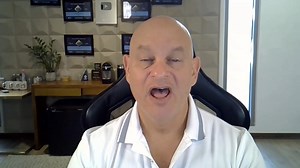 The difference is night and day: ❌ Before: a dull gray UserForm. ✅ After: a sleek, professional login screen. Ready to see how it’s done? Comment below and I’ll send you the free workbook so you can build it too. 👇 #WorkSmarter #AutomationTools #ProductivityTools #ExcelDevelopment #SpreadsheetSolutions #ExcelSkills #ExcelDesign #fblifestyle | Excel For Freelancers