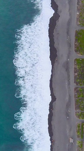 Mesmerizing Drone Video of the Waves in Guatemala's Monterrico Beach