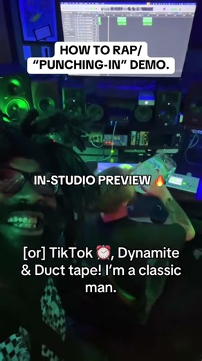 HOW TO RAP: PUNCH IN #freestyling #rapping #recordingstudios #lessons #instudio