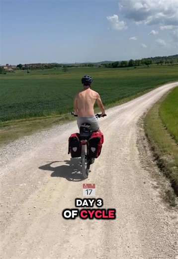 Day 3 of cycle touring through Tuscany to Rome 🇮🇹🚴☀️ #bikepacking #cycletouring #camping #adventures #bikepackinglife #adventuretravel #bikepacking_inspiration