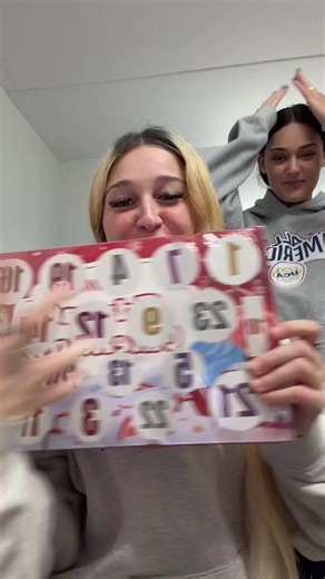 SLIME ADVENT CALENDAR WOW. WERE SO EXCITED #adventcalendar #slime #slimeadventcalendar