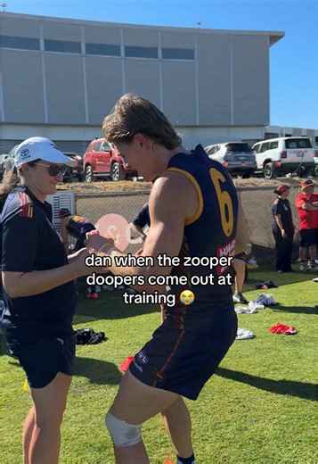 Adelaide Crows Training Highlights with Zooper Doopers