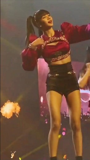 Lisa Pretty dance Reaction to BTS😜😍You can't believe this #trending #blackpink #shorts #bts #foryou