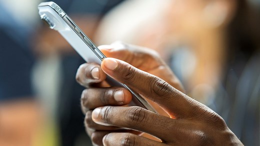 Is it legal to record a conversation in Illinois? Here's what state law says