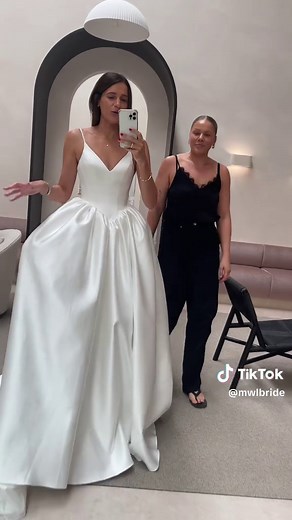 Bridal Tips from Carla: Embracing the Latest Love Lake