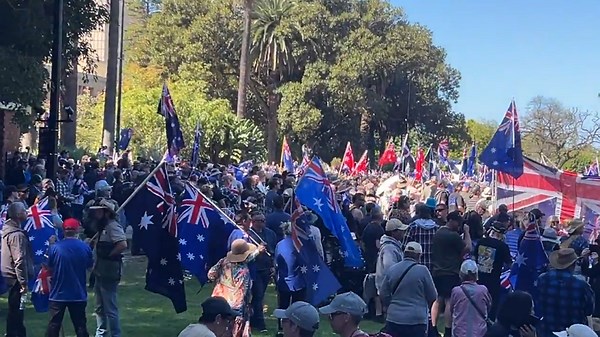 Massive crowd of anti-immigration activists in Perth, Australia