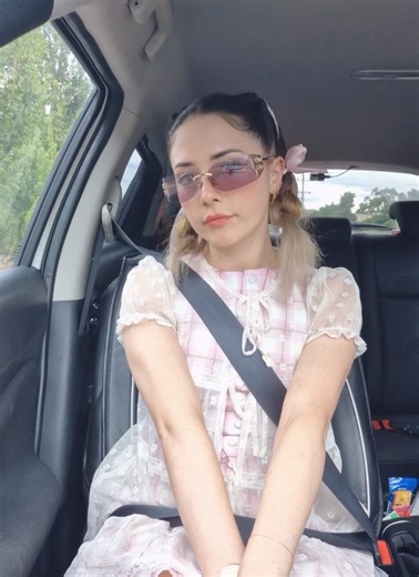 Some spring outfit inspo 🌷🌸✨️ (ignore that's its actually autumn in Australia) #springoutfitinspo #pinkfashion #y2kaesthetic