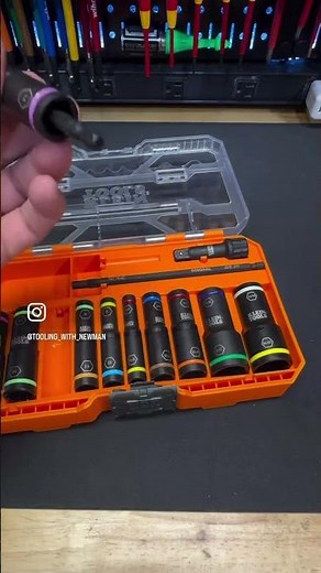 Meet the ‪@KleinToolsVideo‬ KNECT Flip-20 Impact Socket Set: 13 pieces of SAE and Metric