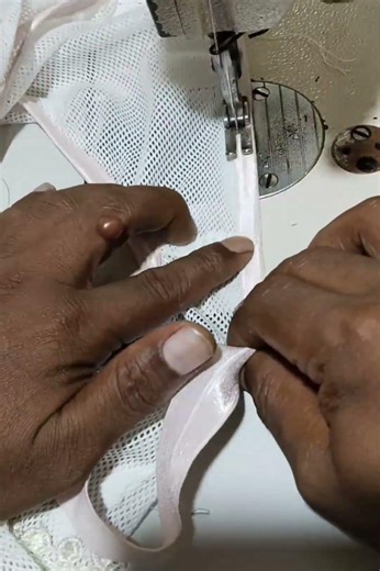 How to put on women's underwear elastic #sewing #sewingtricks