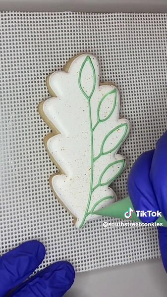 I just really loved this black and white bridal shower cookie order, so here’s a compilation of all 4 designs. #cookiedecorating #cookietok #sugarcookies #customcookies #royalicing #relaxingvideo #satisfyingvideo #calm #cookieasmr #southstreetcookies #weddingcookies #blackandwhitewedding