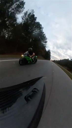 Sloth Performance 2020 GSXR 1000 vs Built ZX10R