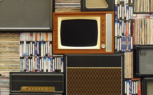 クロスメディアとは？成功事例やマーケティングに活用できるメリットを分かりやすく解説！