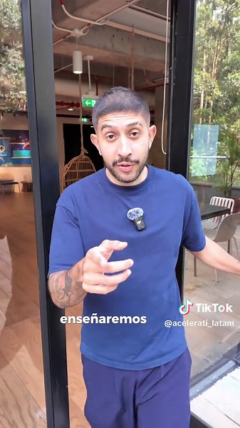 ⏳ ¿Cuánto tiempo necesitas para dejar de ser junior y convertirte en un dev experto? Si crees que son años, es porque no has encontrado el camino correcto. Con la formación adecuada, proyectos reales y mentoría top, puedes dar el salto en mucho menos tiempo. Más info en www.acelerati.co. #java #javabackend #programacion #aprendeentiktok