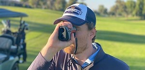 Callaway 300 Pro Laser Rangefinder Review (Dec, 2025): Slope Measurement, 1000 Yds