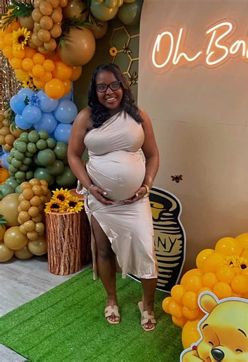 Congratulations to this sweet mom-to-bee as she prepares to welcome baby K3! 🍯✨ She celebrated with a hunny-filled Winnie the Pooh baby shower, beautifully styled by Events by Sky at 2412 Event Space. From soft storybook details to the sweetest touches in the Hundred Acre Wood, this celebration was nothing short of “Oh, bother… this is adorable!” 🧸💛 #winniethepoohbabyshower #eventspaces #venues #banquet #richmondva