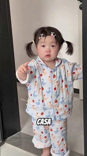 This little girl can't stand it when her mom goes to the office 😍😂 #shortvideo