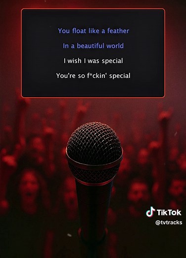 Karaoke Creep by Radiohead: Sing Along!