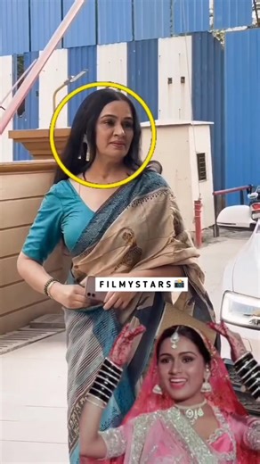प्रेम रोग फिल्म के 43 साल बाद 60 साल की हो चुकी है पद्मिनी कोल्हापुरी, लगती है बहुत यंग और खुबसूरत