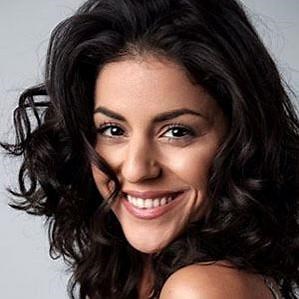 Veronica Sixtos – Age, Bio, Personal Life, Family & Stats | CelebsAges