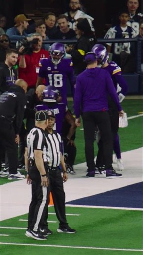 Justin Jefferson leads the celebration following Speedy's TD 🎊