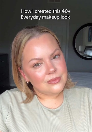How to create this 40 everyday makeup look! All products are always on my LTK! Xo #makeuptutorial #40plus #naturalmakeup