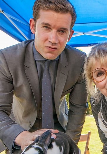 Midsomer Murders S19:E04 - Red in Tooth & Claw
