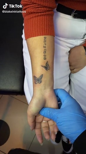 I don't think the algorithm likes my videos 🥹 But check out these cool butterflies anyway ✨🦋 #tattoo #tattoos #tattooideas #tattooart #tattoodesign #butterflytattoo #butterfly #butterflytattoos #inkedup #tattooartistsoftiktok #fyp #fypシ #butterflytattoo #fypシ゚viral #minimalistbutterflytattoo #inked #tattooed #tattooedgirls #tattooedgirl #tattooedwomen