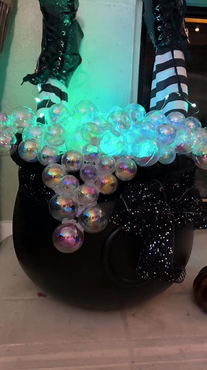Witch's Bubbling Cauldron Craft for Halloween